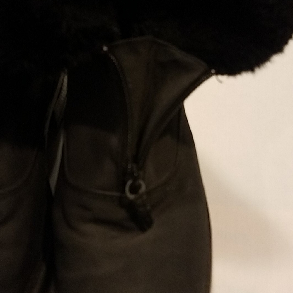 Totes black ankle quilted winter boots 9M *FLAWS - Picture 5 of 10